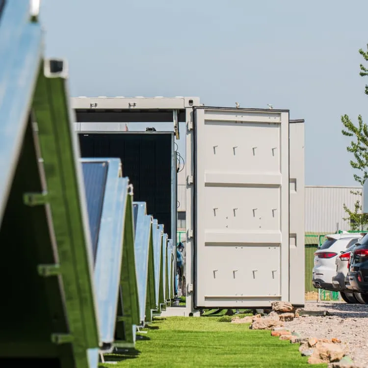 How much energy storage efficiency can a flywheel achieve 
